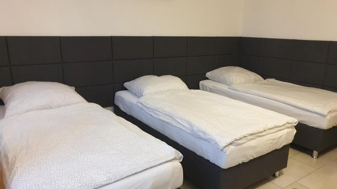 Workers-Sleep-Station Apartment Cologne
