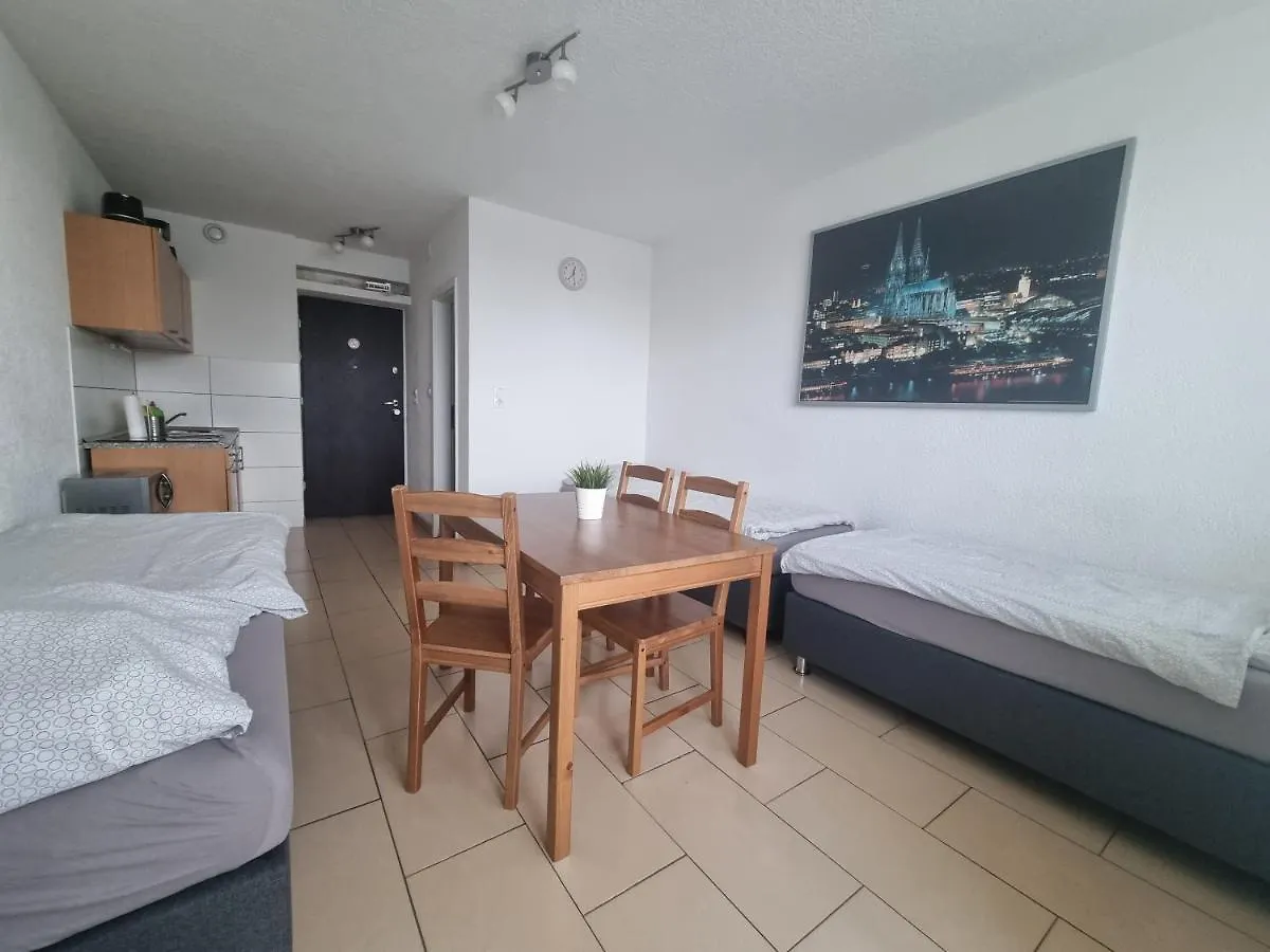 Workers-Sleep-Station Apartment Cologne